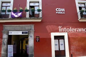 CDH Puebla investiga abandono de bebé en maleta