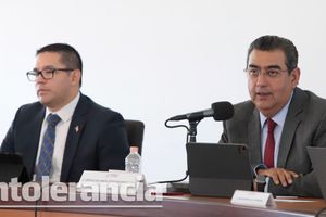 Llama Sergio Salomón a mantener la gobernabilidad en Puebla