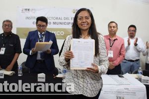Ariadna Ayala recibe constancia de mayoría en Atlixco