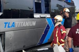 Un prensado y varios lesionados deja choque de autobús en la México-Puebla