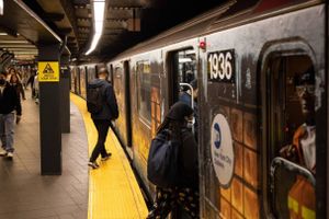 Fallece poblano durante fuego cruzado en metro de Nueva York