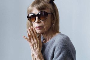 Fallece a los 87 años, Joan Didion, símbolo de las letras americanas