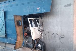 Dos muertos deja choque de camión en la autopista México-Puebla