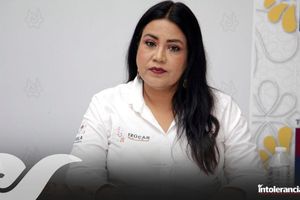 Irene Olea comparece por presunta tortura a periodistas en Izúcar