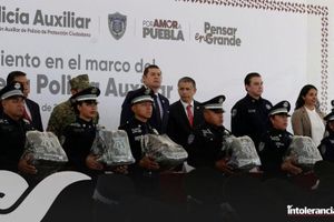 Desmiente Policía Auxiliar de Puebla incorporación de su personal a empresa privada