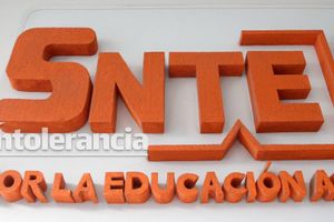 Disidencia magisterial de Puebla pide disolver dirigencia SNTE