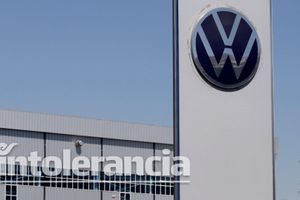 Volkswagen anuncia nuevos paros técnicos en líneas Jetta, Tiguan y Taos