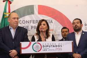 Blanca Alcalá pide poner fin al clima de violencia y
polarización en Puebla