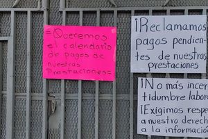 Trabajadores Cobaep protestan en planteles por pagos retenidos