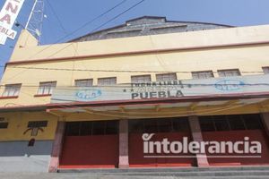 Siguen suspendidas las funciones en la Arena Puebla