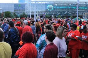 Se extiende impacto de huelga UAW contra fabricantes de automóviles en EEUU